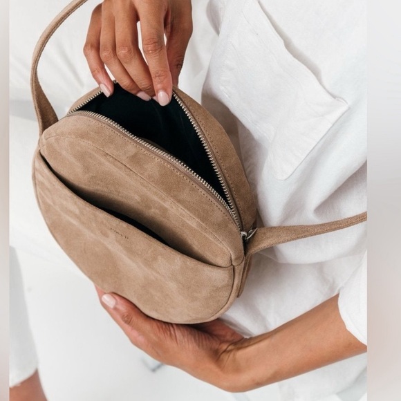 BAGGU Handbags - BAGGU Suede Circle Purse in Dune